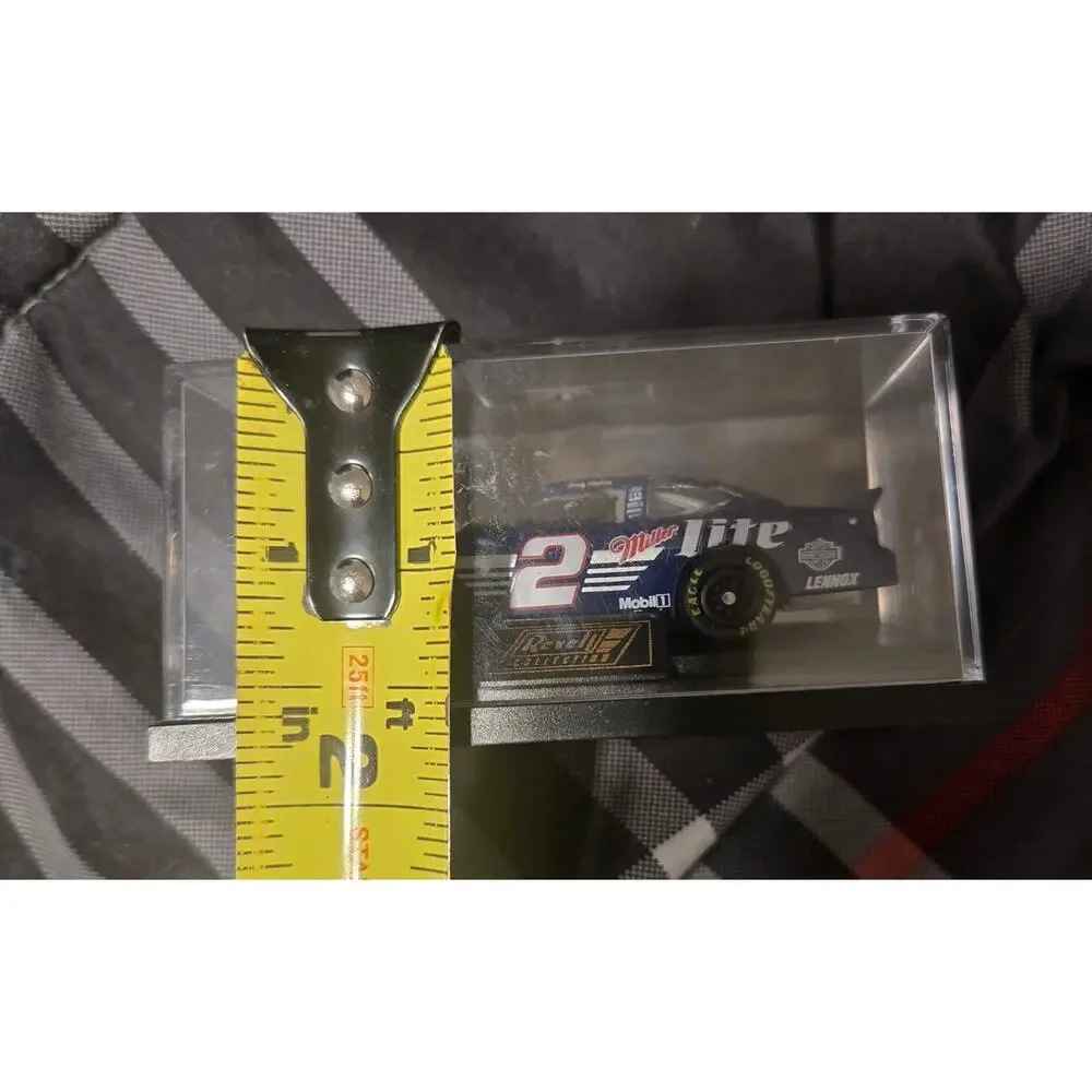 Rusty Wallace #2 Miller Lite 1:64 Revell Diecast - Display Case PPG Opening Hood